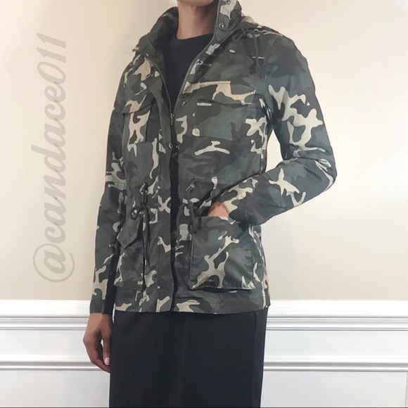 ♥️LAST ONE!♥️ Camouflage Hoodie Utility Jacket - Picture 4 of 8